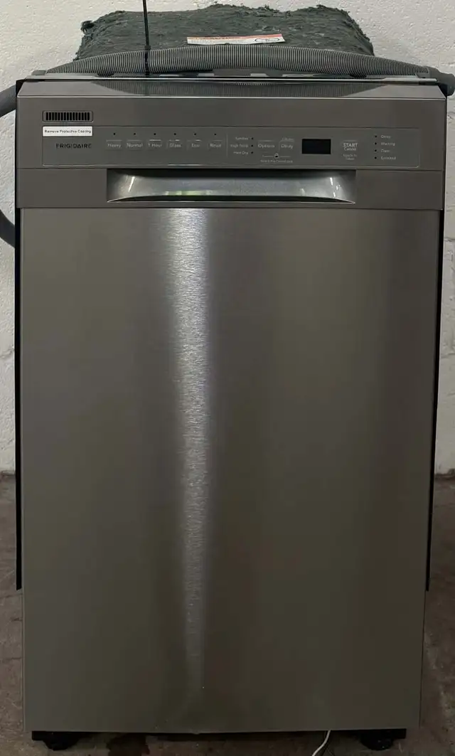 NEW! Apartment Size Dishwasher "FRIGIDAIRE" 18"