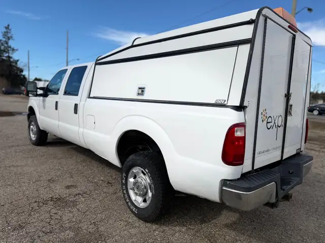 2012 Ford Super Duty F-350 SRW 8Ft Box, 4x4 - Photo 5