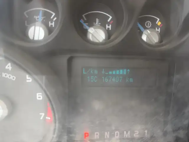 2012 Ford Super Duty F-350 SRW 8Ft Box, 4x4 - Photo 11