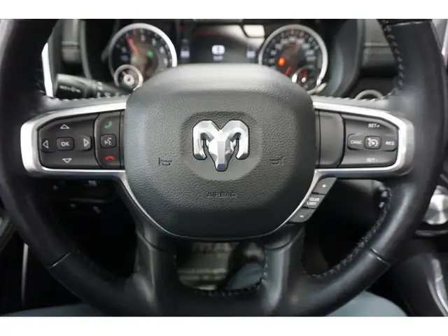 2022 Ram 1500 LARAMIE V8 5.7L 4X4 CREW CUIR - TOIT PANO GPS NAV - Photo 23