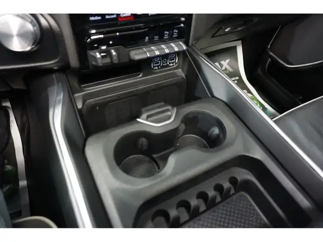 2022 Ram 1500 LARAMIE V8 5.7L 4X4 CREW CUIR - TOIT PANO GPS NAV - Photo 35