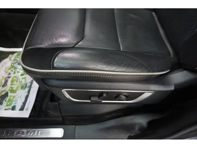 2022 Ram 1500 LARAMIE V8 5.7L 4X4 CREW CUIR - TOIT PANO GPS NAV - Photo 43