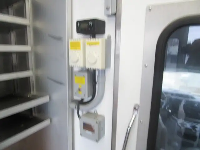 Ford E-450 Cutaway E-450 Super Duty 110 v chauffage isolation ca - Photo 13