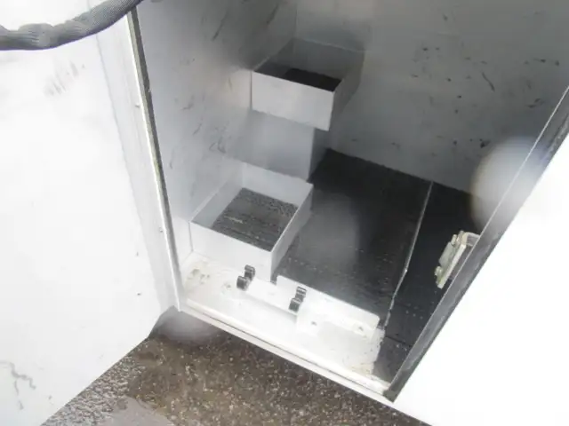 Ford E-450 Cutaway E-450 Super Duty 110 v chauffage isolation ca - Photo 42