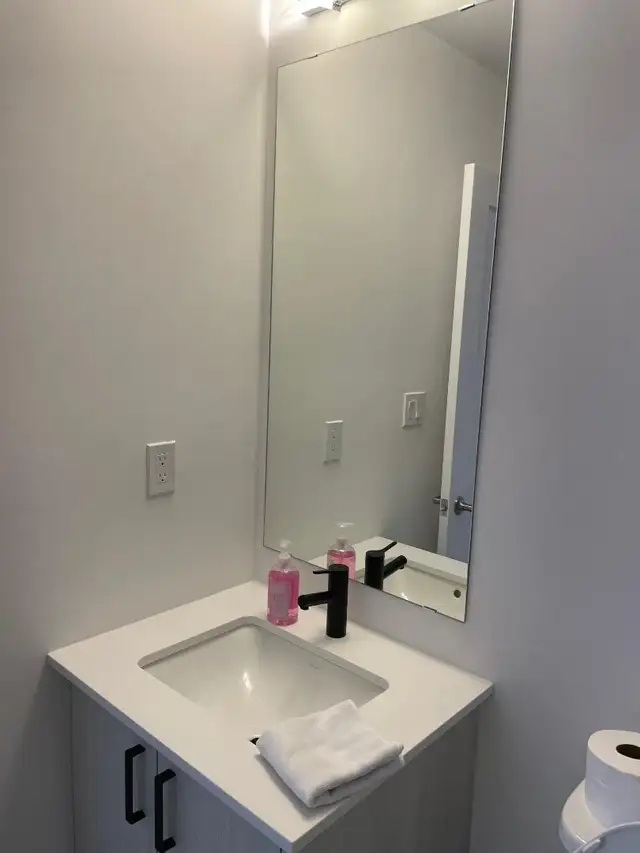 Rooms in Kitchener for rent - Photo 7