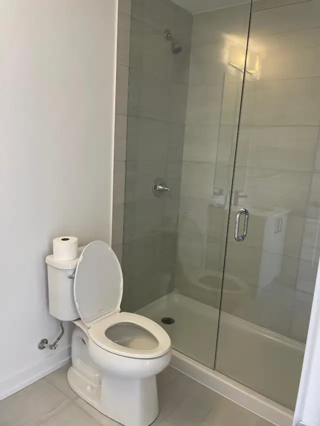 Rooms in Kitchener for rent - Photo 9