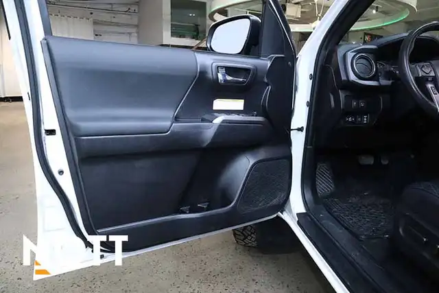 2020 TOYOTA TACOMA - 2020 Toyota Tacoma - Photo 10