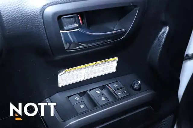 2020 TOYOTA TACOMA - 2020 Toyota Tacoma - Photo 11