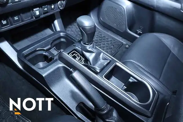 2020 TOYOTA TACOMA - 2020 Toyota Tacoma - Photo 13