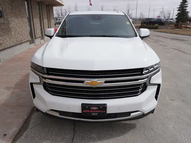 2023 Chevrolet Suburban LT 4WD - 8 PASS - HTD LEATHER - Photo 6