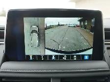 2023 Chevrolet Suburban LT 4WD - 8 PASS - HTD LEATHER - Photo 30
