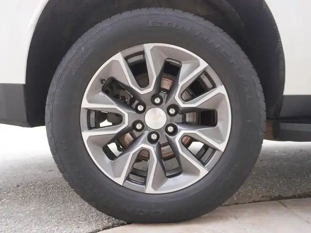 2023 Chevrolet Suburban LT 4WD - 8 PASS - HTD LEATHER - Photo 46