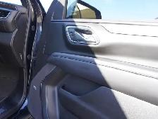 2024 Chevrolet Suburban 4WD LT - 7 Passenger - DURAMAX DIESEL - Photo 27