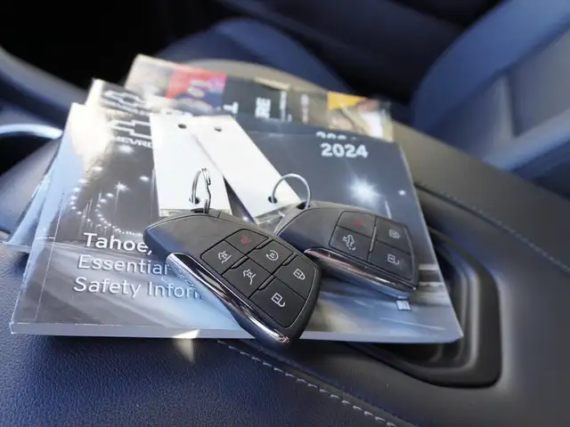 2024 Chevrolet Suburban 4WD LT - 7 Passenger - DURAMAX DIESEL - Photo 47