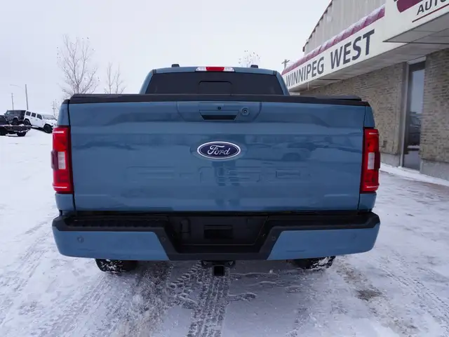 2023 Ford F-150 XLT PREMIUM BUCKETS & CONSOLE AND 5.0L COYOTE! - Photo 7