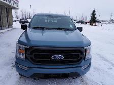 2023 Ford F-150 XLT PREMIUM BUCKETS & CONSOLE AND 5.0L COYOTE! - Photo 12