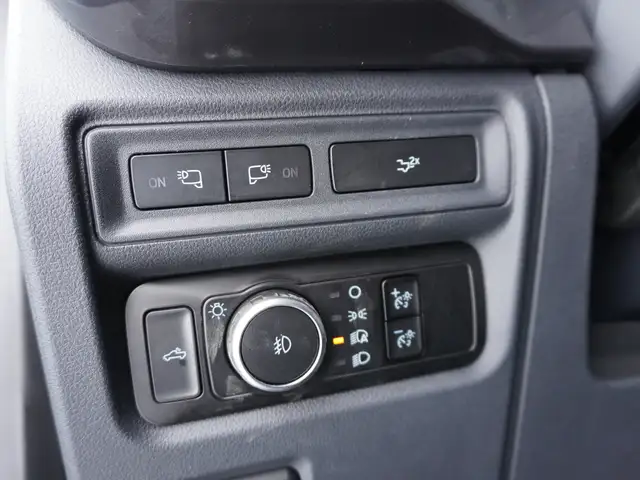 2023 Ford F-150 XLT PREMIUM BUCKETS & CONSOLE AND 5.0L COYOTE! - Photo 28