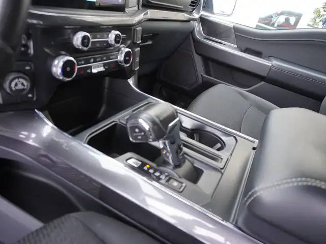 2023 Ford F-150 XLT PREMIUM BUCKETS & CONSOLE AND 5.0L COYOTE! - Photo 29