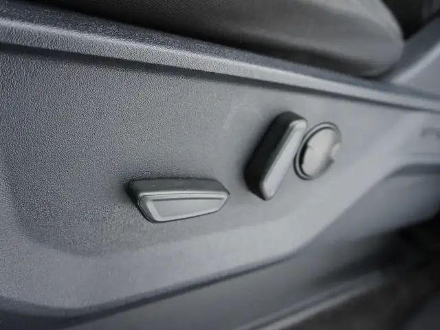 2023 Ford F-150 XLT PREMIUM BUCKETS & CONSOLE AND 5.0L COYOTE! - Photo 31