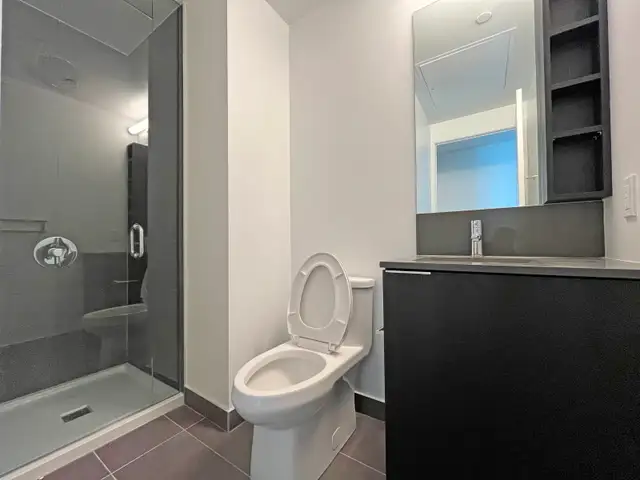 Vaughan TTC Subway - 1 bed condo with unobstructed views - Photo 5