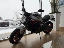 2016 Ducati Monster 821