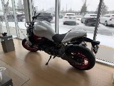 2016 Ducati Monster 821 - Photo 3