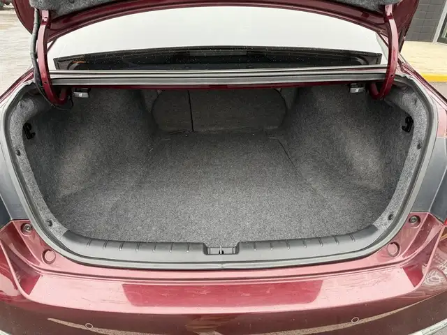 2017 Honda Accord Touring - Photo 16