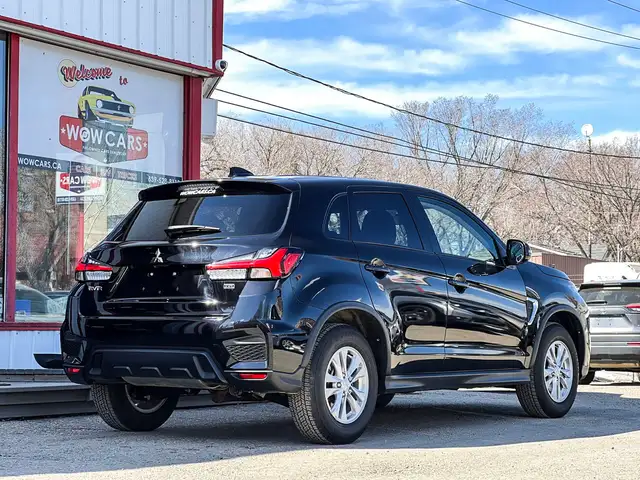 2024 Mitsubishi RVR SE - (Only 2,800KM!) - Photo 6