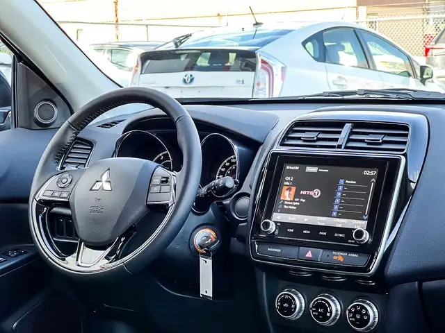 2024 Mitsubishi RVR SE - (Only 2,800KM!) - Photo 15