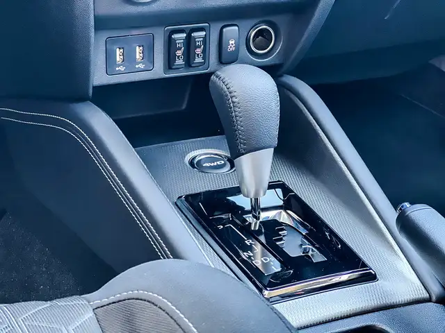 2024 Mitsubishi RVR SE - (Only 2,800KM!) - Photo 20