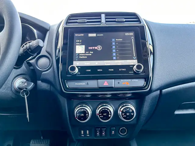 2024 Mitsubishi RVR SE - (Only 2,800KM!) - Photo 22