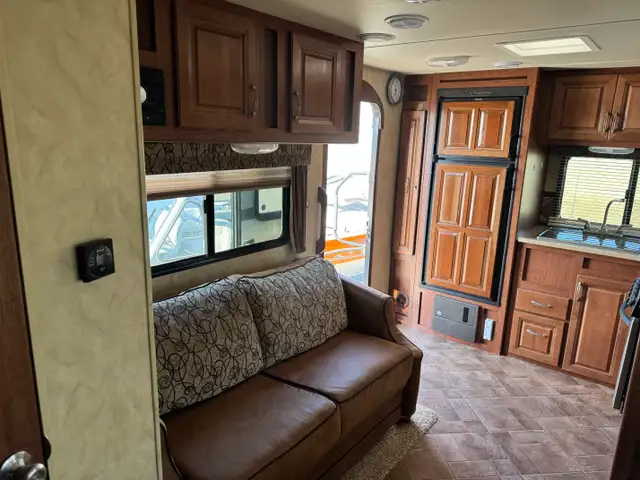 2014 WILDCAT MAXX - Bumper Pull - Photo 9