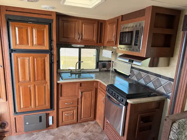 2014 WILDCAT MAXX - Bumper Pull - Photo 10