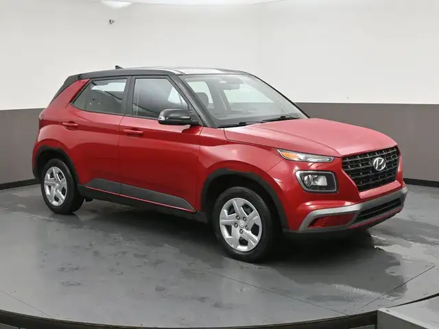 2022 Hyundai Venue Essential One Owner!, Heated Seats, Apple/And