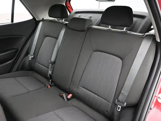 2022 Hyundai Venue Essential One Owner!, Heated Seats, Apple/And - Photo 18