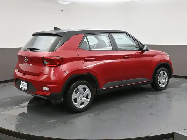 2022 Hyundai Venue Essential One Owner!, Heated Seats, Apple/And - Photo 27