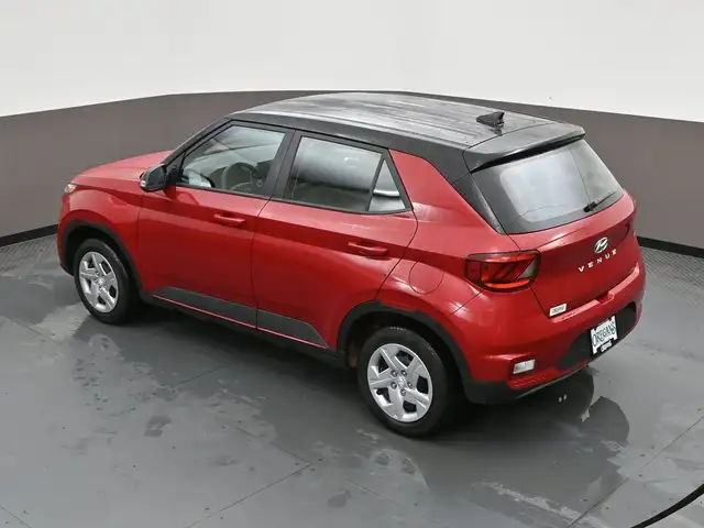 2022 Hyundai Venue Essential One Owner!, Heated Seats, Apple/And - Photo 33