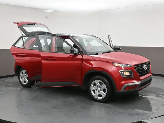 2022 Hyundai Venue Essential One Owner!, Heated Seats, Apple/And - Photo 38