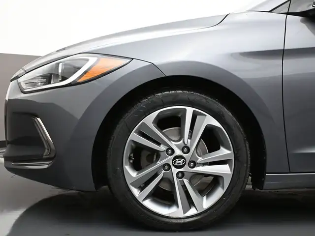 2018 Hyundai Elantra LIMITED Heated Seats/Wheel, Leather, Sunroo - Photo 4