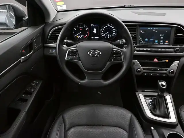 2018 Hyundai Elantra LIMITED Heated Seats/Wheel, Leather, Sunroo - Photo 23