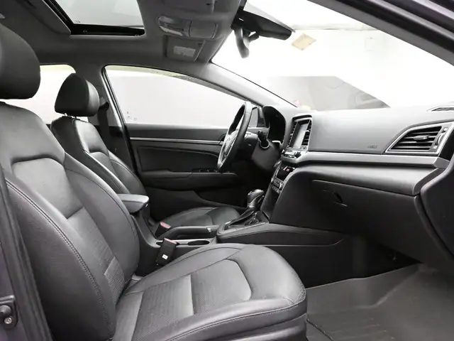 2018 Hyundai Elantra LIMITED Heated Seats/Wheel, Leather, Sunroo - Photo 31