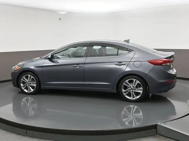 2018 Hyundai Elantra LIMITED Heated Seats/Wheel, Leather, Sunroo - Photo 32