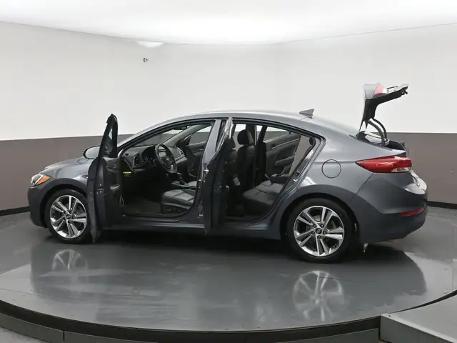 2018 Hyundai Elantra LIMITED Heated Seats/Wheel, Leather, Sunroo - Photo 49