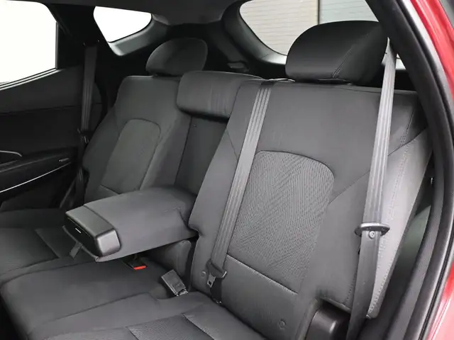 2017 Hyundai Santa Fe Sport Heated Seats/Wheel, Low KMS, Alloys, - Photo 17