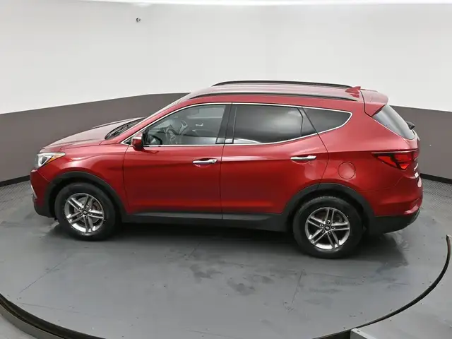 2017 Hyundai Santa Fe Sport Heated Seats/Wheel, Low KMS, Alloys, - Photo 37