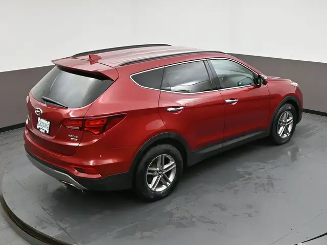 2017 Hyundai Santa Fe Sport Heated Seats/Wheel, Low KMS, Alloys, - Photo 40