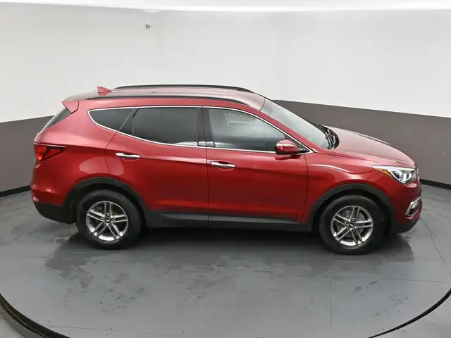 2017 Hyundai Santa Fe Sport Heated Seats/Wheel, Low KMS, Alloys, - Photo 41