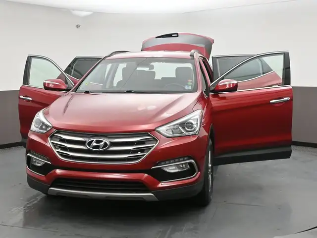 2017 Hyundai Santa Fe Sport Heated Seats/Wheel, Low KMS, Alloys, - Photo 44