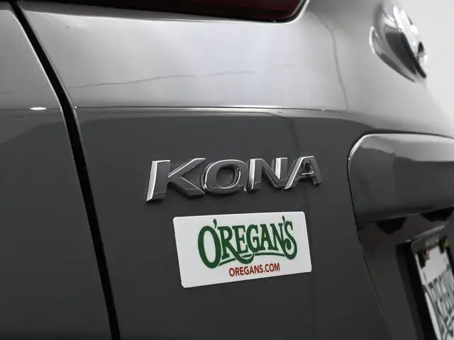 2022 Hyundai Kona Essential FWD Heated Seats, Alloys, Apple/Andr - Photo 22