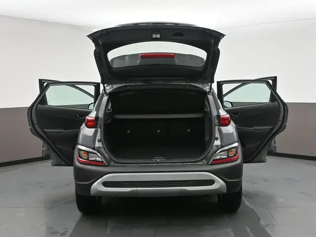 2022 Hyundai Kona Essential FWD Heated Seats, Alloys, Apple/Andr - Photo 47